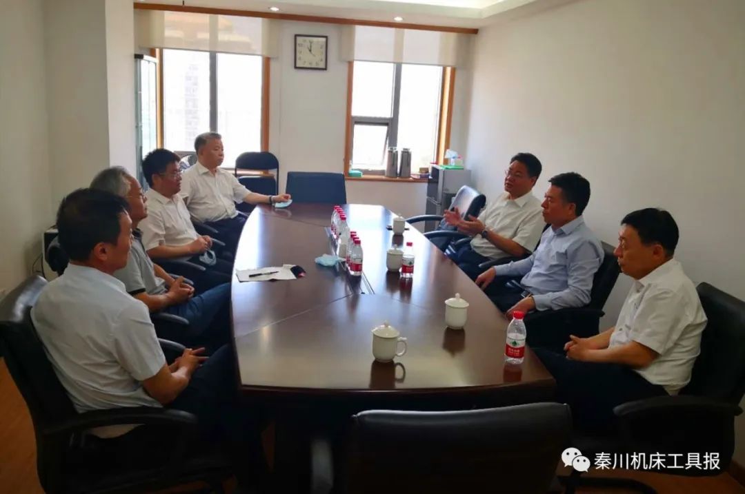 嚴(yán)鑒鉑董事長拜訪中國機(jī)床工具工業(yè)協(xié)會(huì)、中國工程院